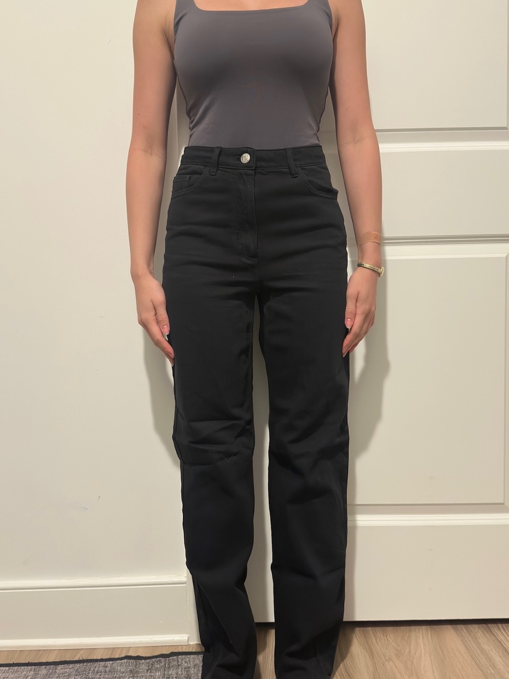 Wilfred Black Straight Leg Women's Jeans
